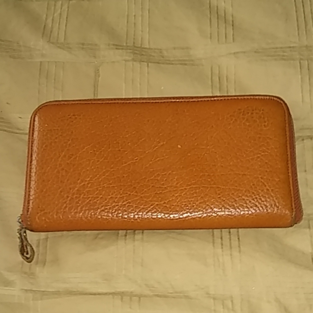 Light brown/tan leather wallet